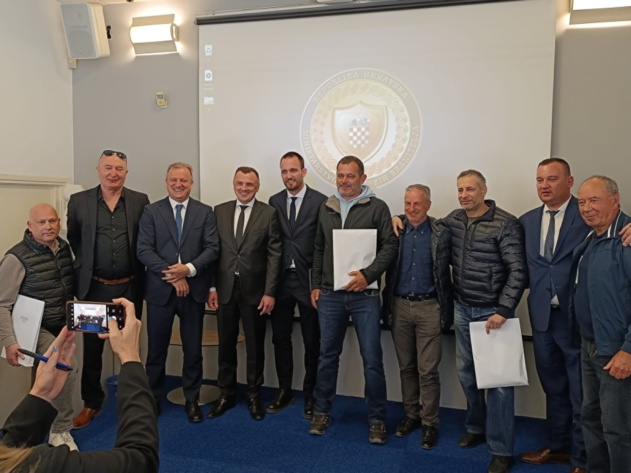 Petorici zadarskih ratnih vojnih invalida uručeni ključevi stanova