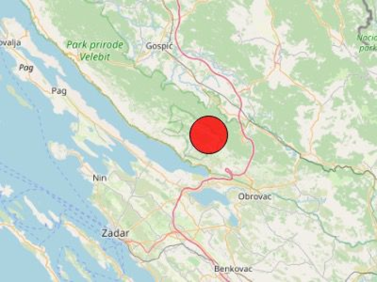 Jak potres kod Starigrada Paklenice