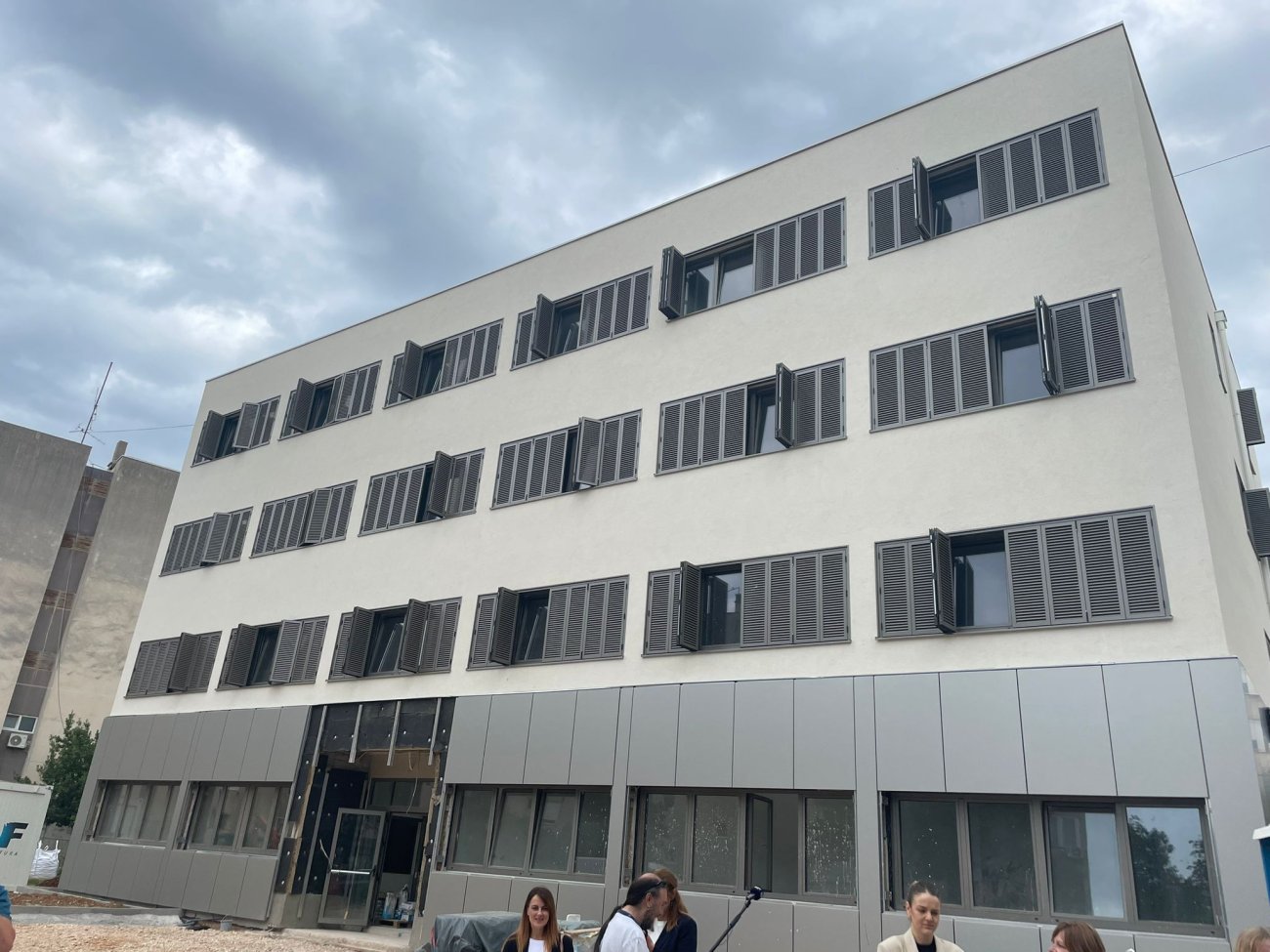 Ministri Erlić i Piletić obišli u pratnji župana i gradonačelnika obišli zgradu nekadašnjeg Doma za odgoj djece i mladeži i novu stambenu jedinicu za djecu i mladež bez adekvatne roditeljske skrbi