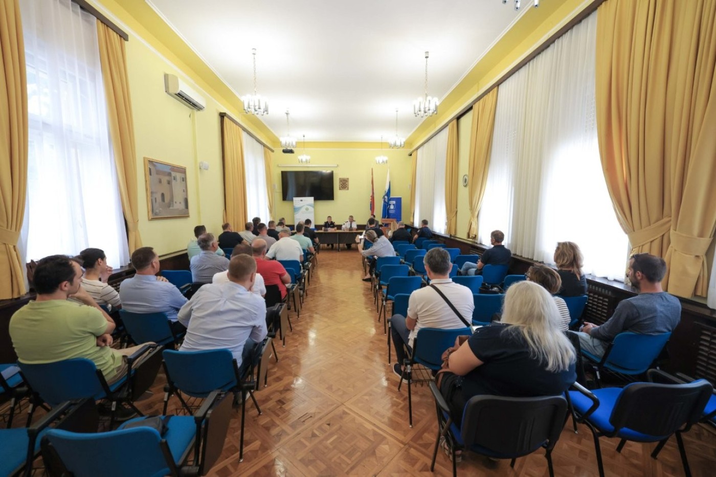 Zadarska županija jača sustav zaštite od požara: digitalizacija, nova vozila i stabilan broj vatrogasaca uoči sezone 2026.