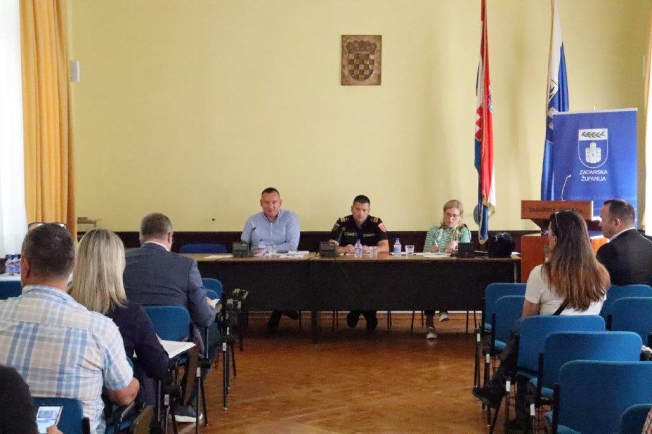 Održan radni sastanak s predstavnicima operativnih snaga sustava civilne zaštite na temu pripremnih i provedbenih aktivnosti za turističku sezonu 2024.