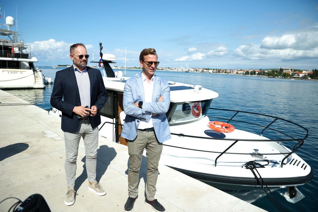 Svečana primopredaja brodice – ljekarne u Zadru: Zdravstvena skrb bliža stanovnicima otoka