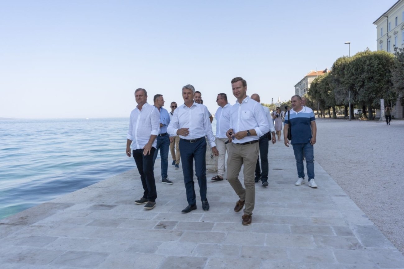 Obnovljena riva kao epicentar života u gradu – radovi bi mogli završiti prije roka