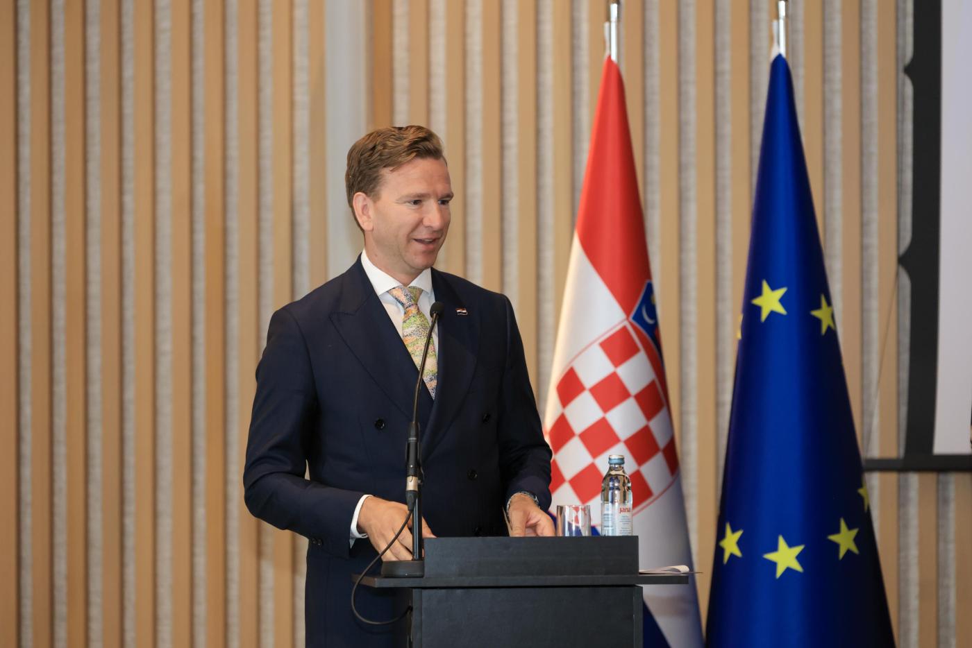 Zadarska županija domaćin Diplomatskog zbora: u središtu nasljeđe Krešimira Ćosića