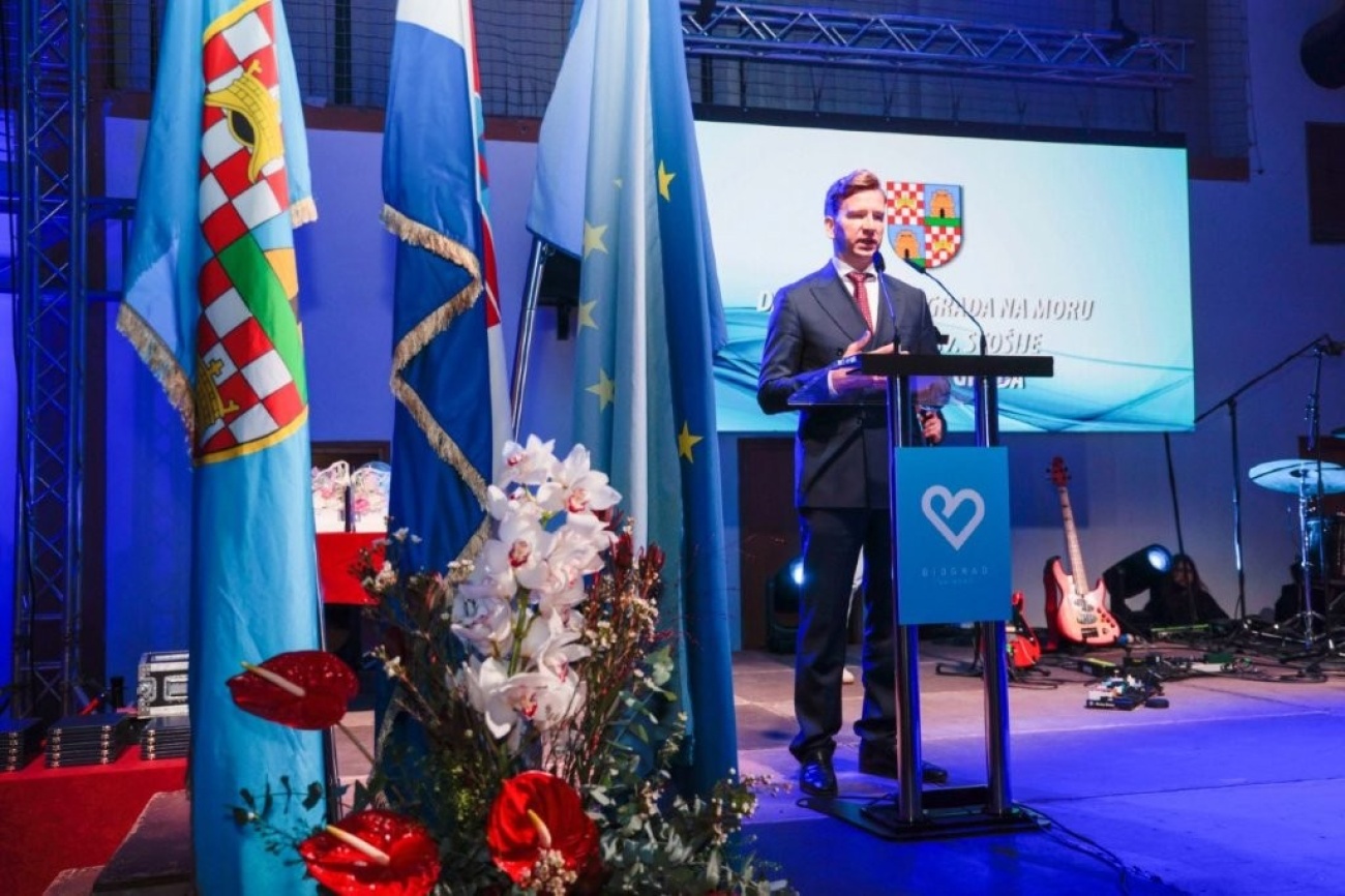 Biograd na Moru proslavio Dan Grada i blagdan svete Stošije – nagrađeni zaslužni građani