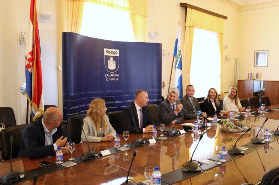 Potpisan ugovor o poslovnoj suradnji između Zadarske županije i HBOR-a