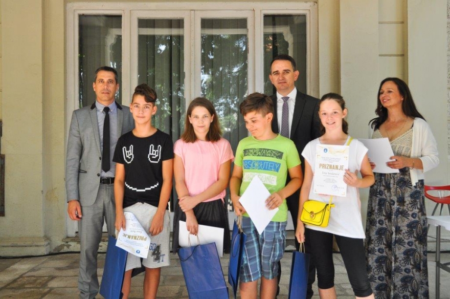 Zamjenik župana primio nagrađene učenike