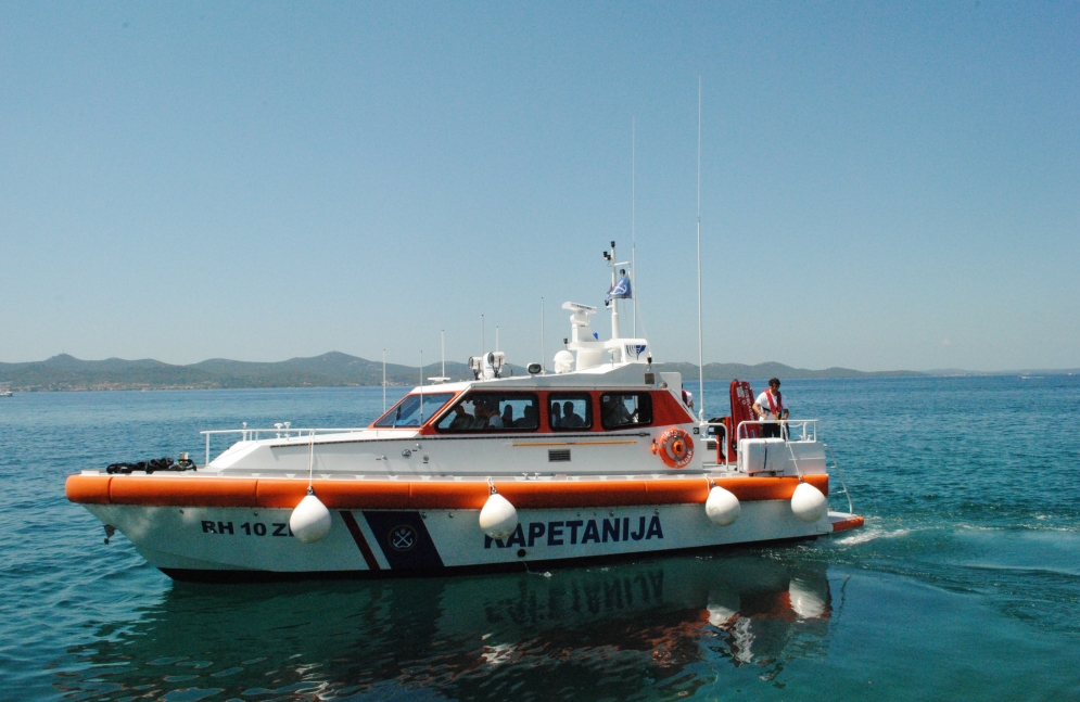 Lučkoj kapetaniji Zadar stigao novi brod za traganje i spašavanje
