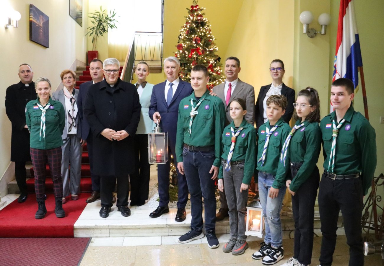 Betlehemsko svjetlo mira stiglo u Zadarsku županiju