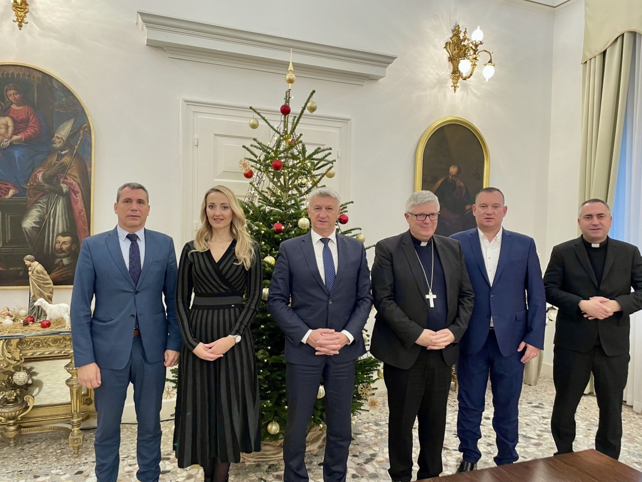 Župan  sa suradnicima posjetio nadbiskupa povodom blagdana